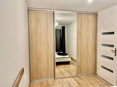 MDM Meble na wymiar 4-5 Tygodni Kraków | Szafy wnękowe i przesuwne